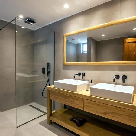 וילה Cato Agro 2, Seafront With Private Pool