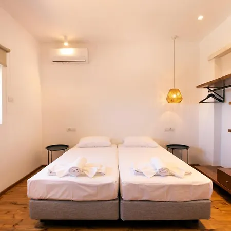 Cato Agro 2, Seafront With Private Pool וילה *