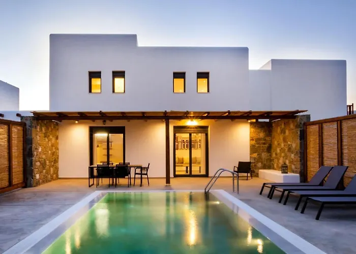 فيلة Cato Agro 2, Seafront With Private Pool Afiartis