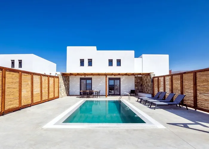 Cato Agro 2, Seafront With Private Pool