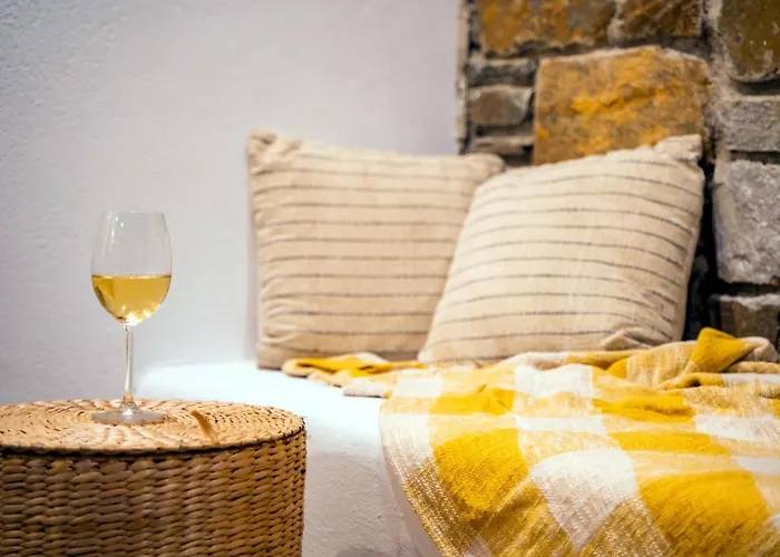 Cato Agro 2, Seafront With Private Pool فيلة Afiartis